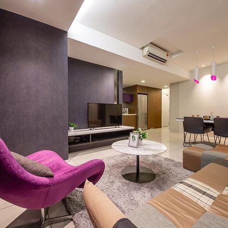Mulberry Verve Suites Kl Mid Valley Kuala Lumpur Exterior foto