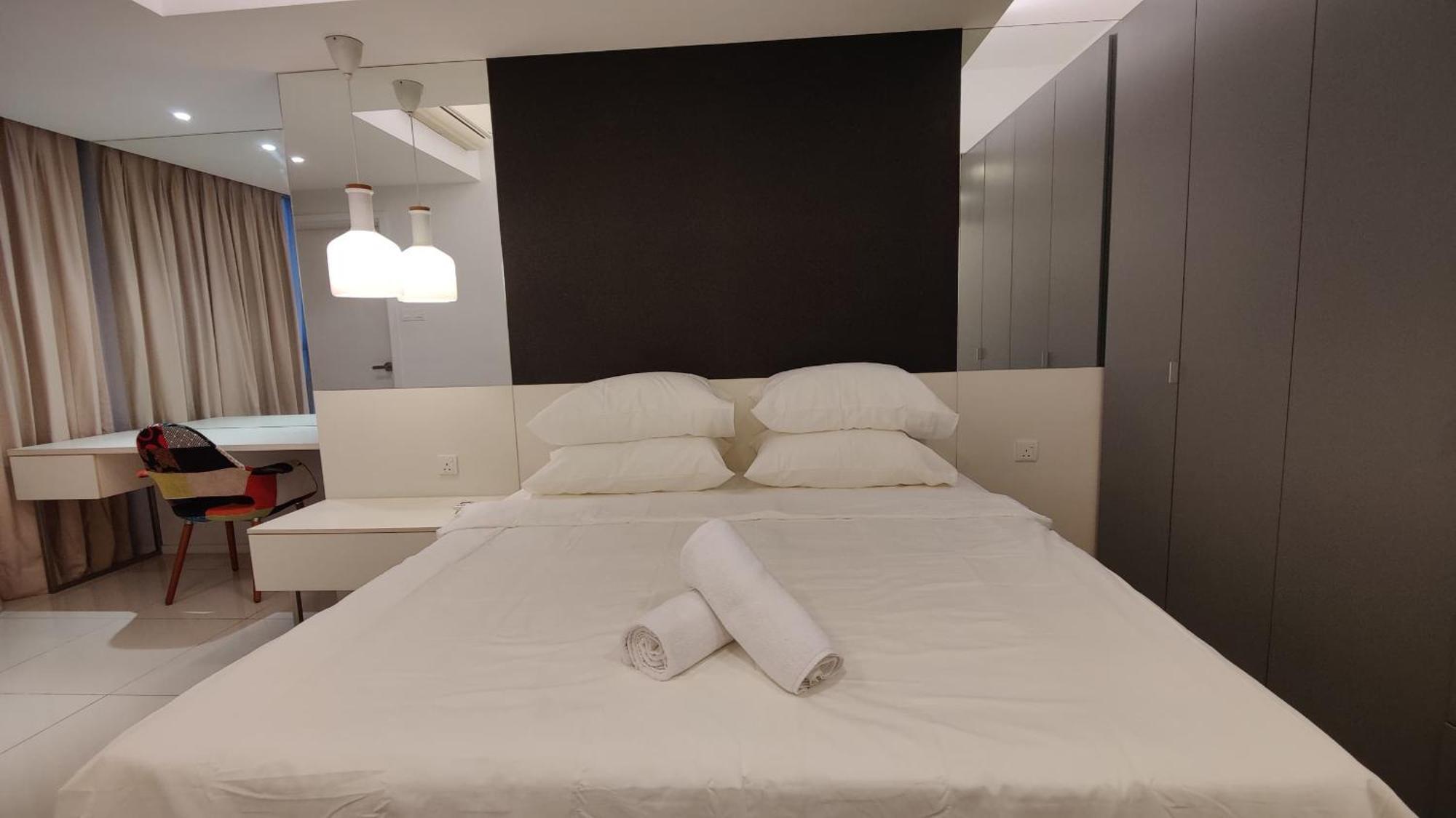 Mulberry Verve Suites Kl Mid Valley Kuala Lumpur Exterior foto