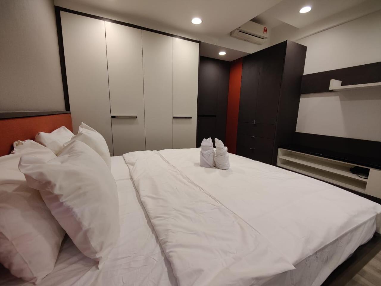 Mulberry Verve Suites Kl Mid Valley Kuala Lumpur Exterior foto