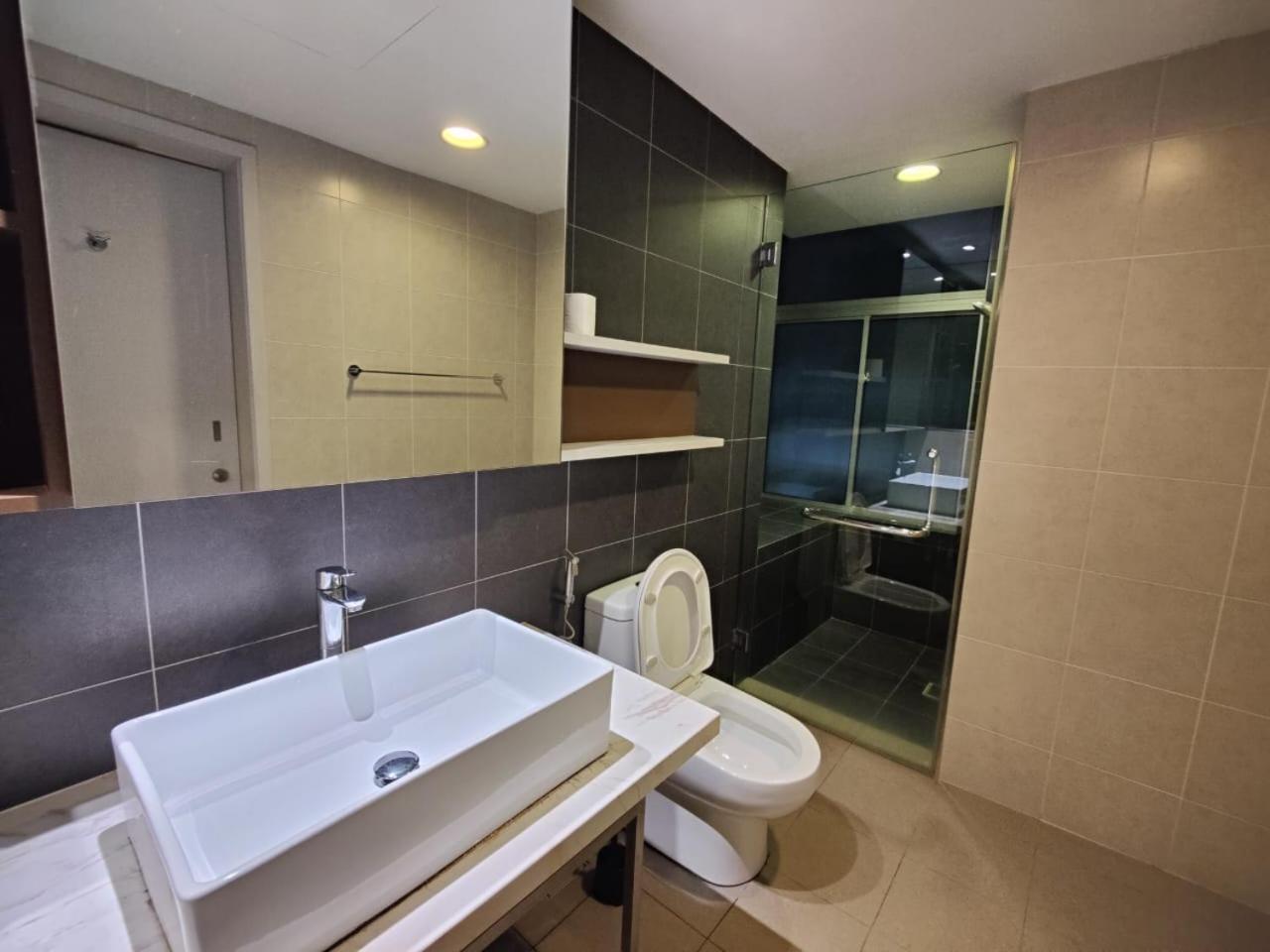 Mulberry Verve Suites Kl Mid Valley Kuala Lumpur Exterior foto