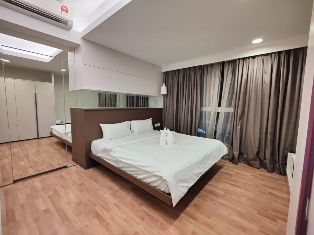 Mulberry Verve Suites Kl Mid Valley Kuala Lumpur Exterior foto